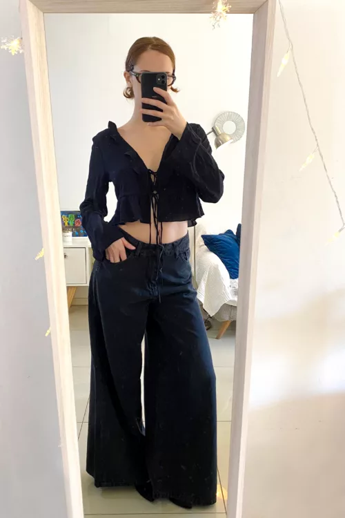 CAMISA CON VOLADOS, TELA GASA